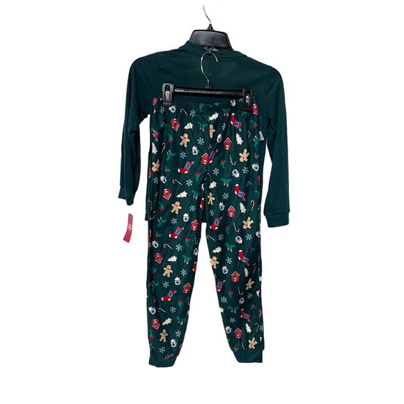 FAMILY PAJAMAS MACY'S LITTLE BIG KIDS 2-P ELFING CHRISTMAS HOLIDAY PJ SET SIZE 8 - Picture 3 of 6